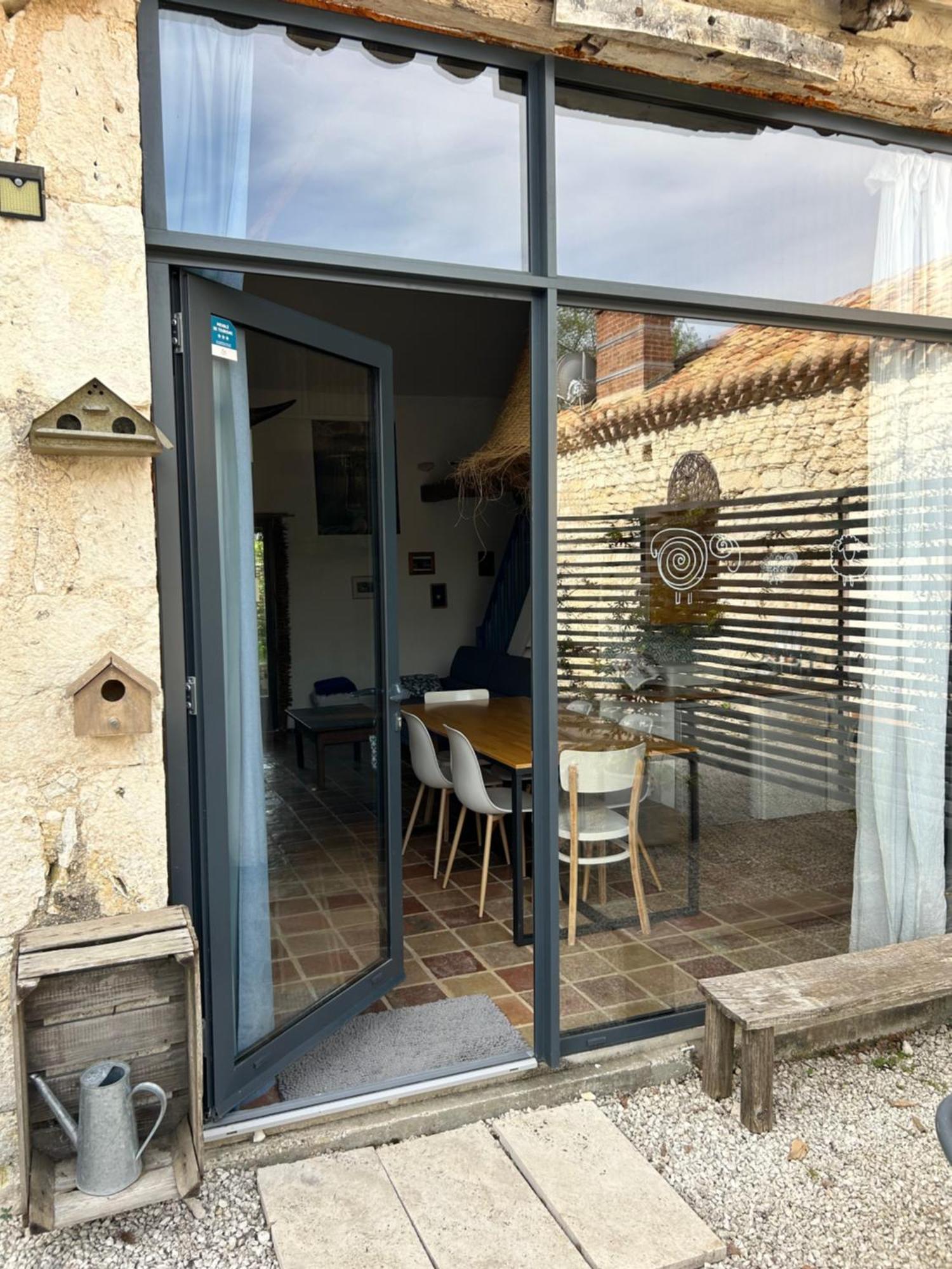 Les Fontanelles Du Quercy Blanc Villa Montcuq Exterior foto